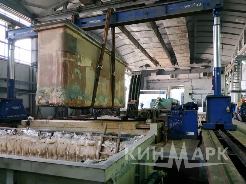 Dismantling of a galvanizing bath